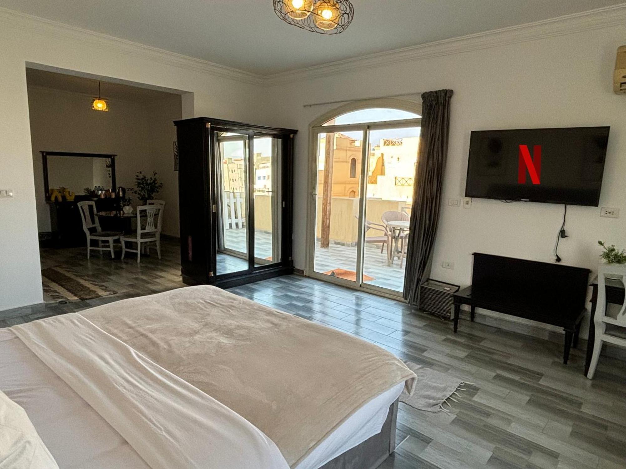 K Boutique Hotel Medspa-Pyramids & Grand Egyptian Museum Ghatati 外观 照片